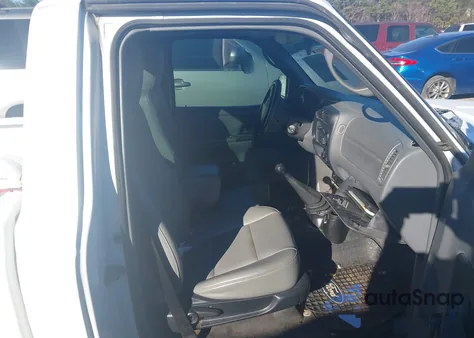 2004 Ford Ranger Xl/Xlt z USA, uszkodzony, nr VIN 1FTYR10D04PA63954